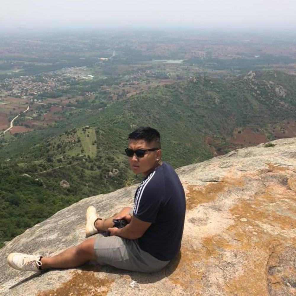 Meet your Posher, Tenzin